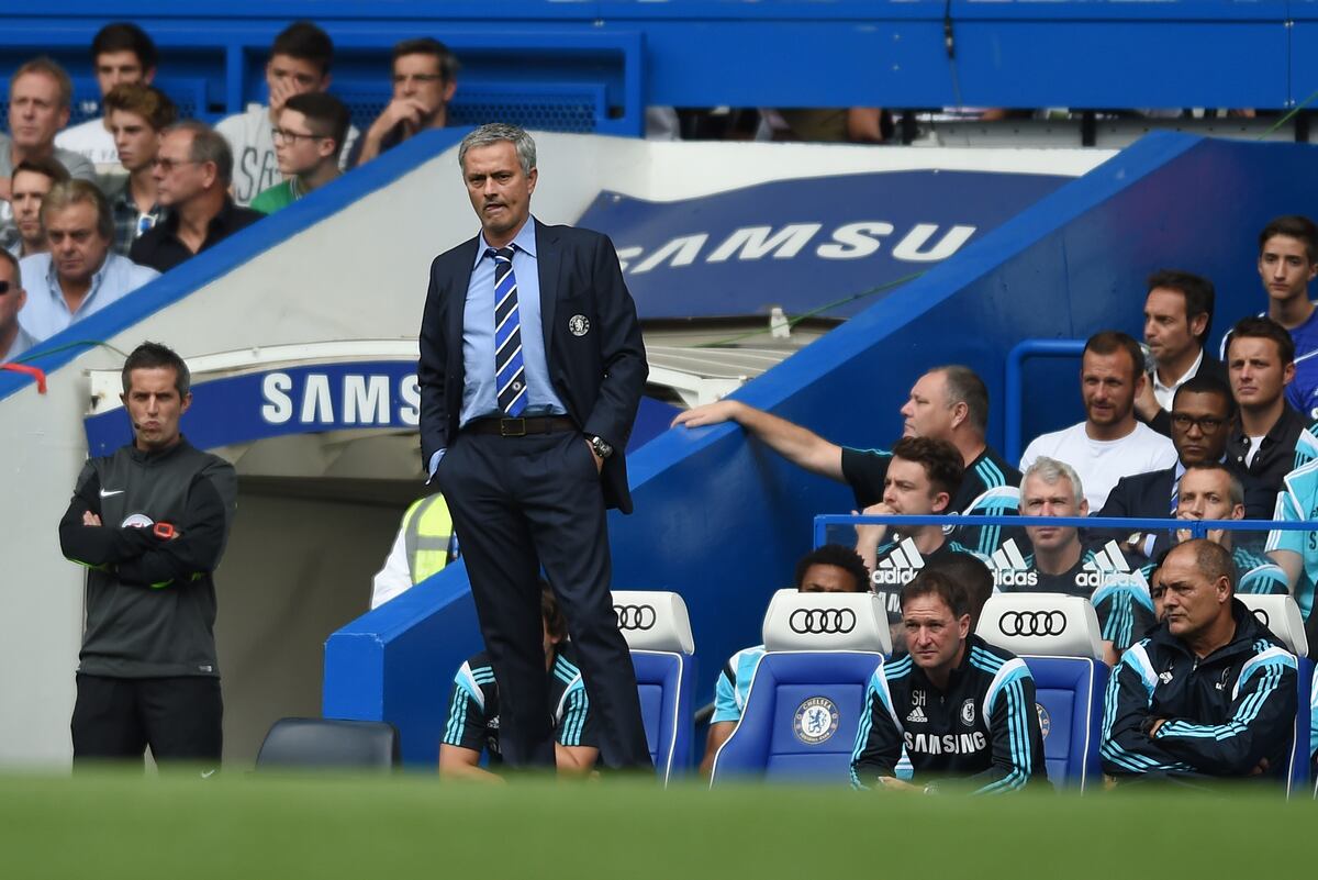 Chelsea Transfer News Cristian Manea Reportedly Set to Join Blues in