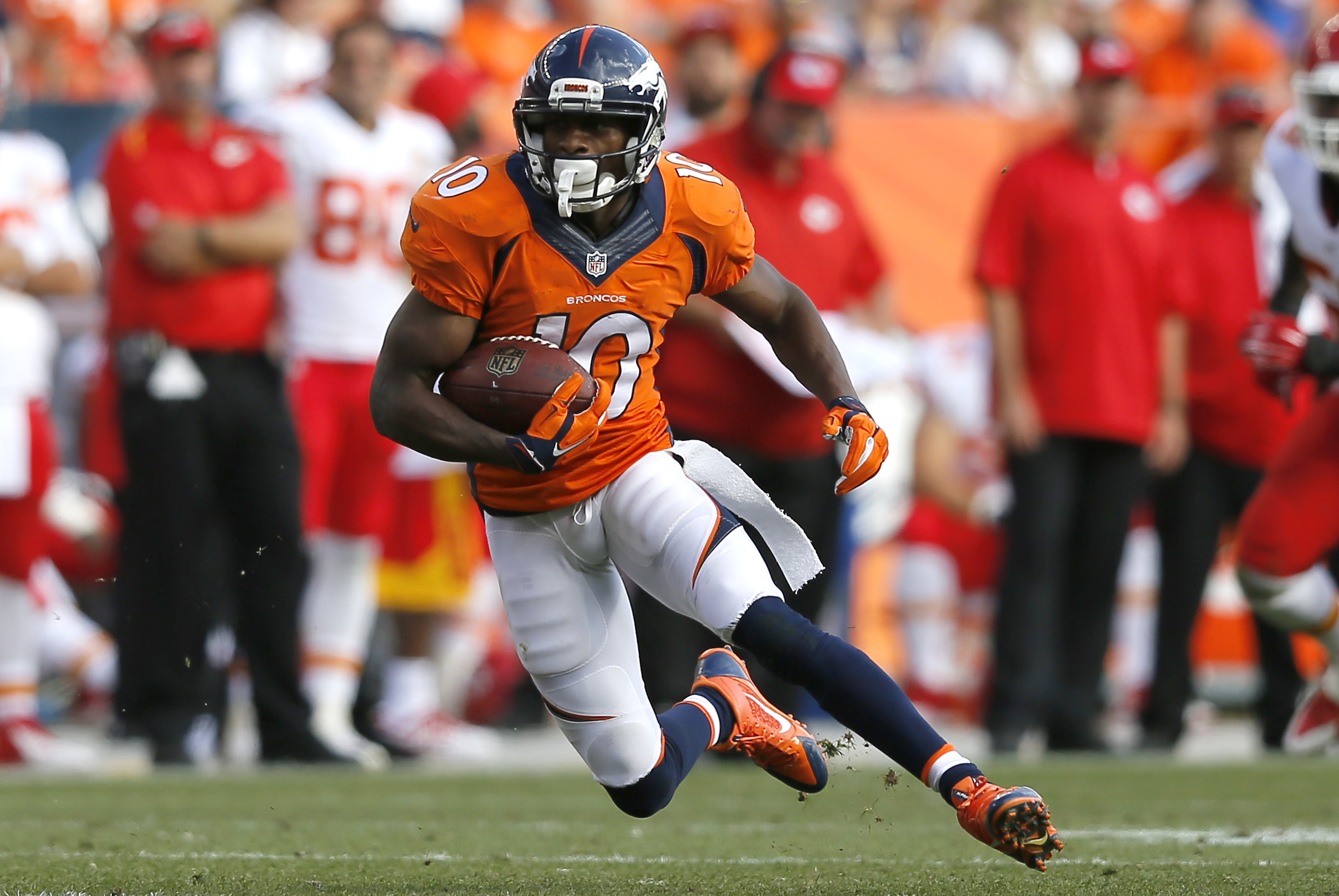 Should Broncos WR Emmanuel Sanders Be A Captain?