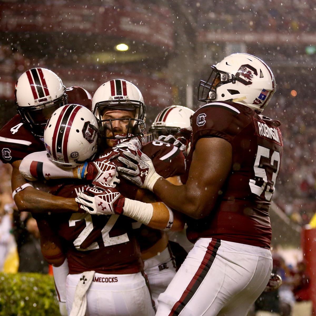 Top 25 College Football Teams Guaranteed to Lose More Than 1 Game