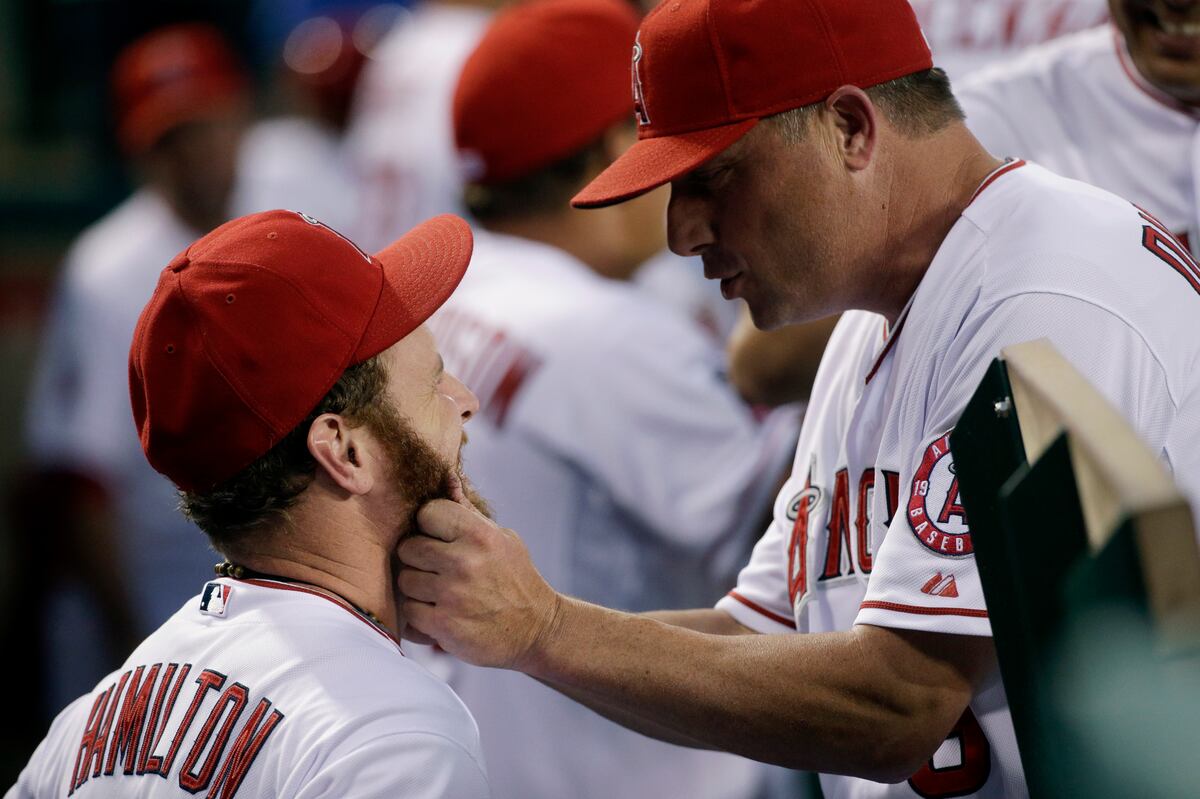 Angels Clinch First Playoff Appearance Since 2009 in Win over Mariners