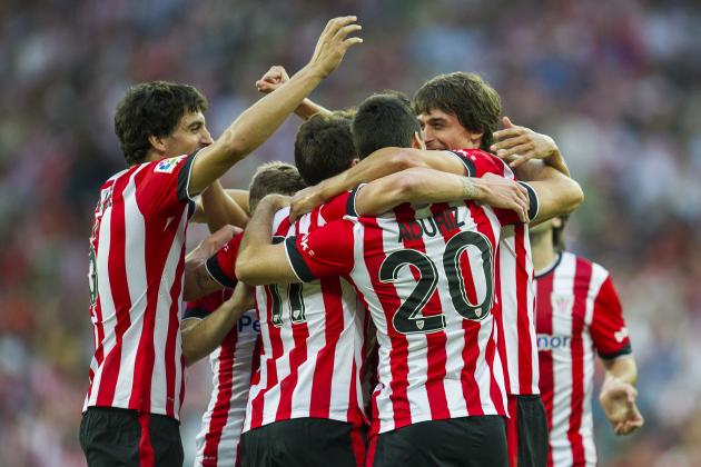 BILBAO, SPAIN - AUGUST 30:  Ander Iturraspe of Athletic Club Bilbao celebrates after scoring during the La Liga match between Athletic Club and Levante UD at San Mames Stadium on August 30, 2014 in Bilbao, Spain.  (Photo by Juan Manuel Serrano Arce/Getty Images)
