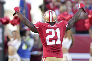 Frank Gore, Michael Crabtree and Vernon Davis celebrating after