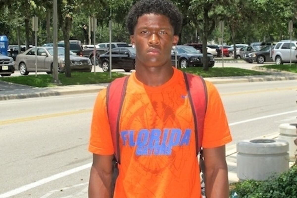 Clemson Football Recruiting: Latest Updates on 2015 Commits, Visits and