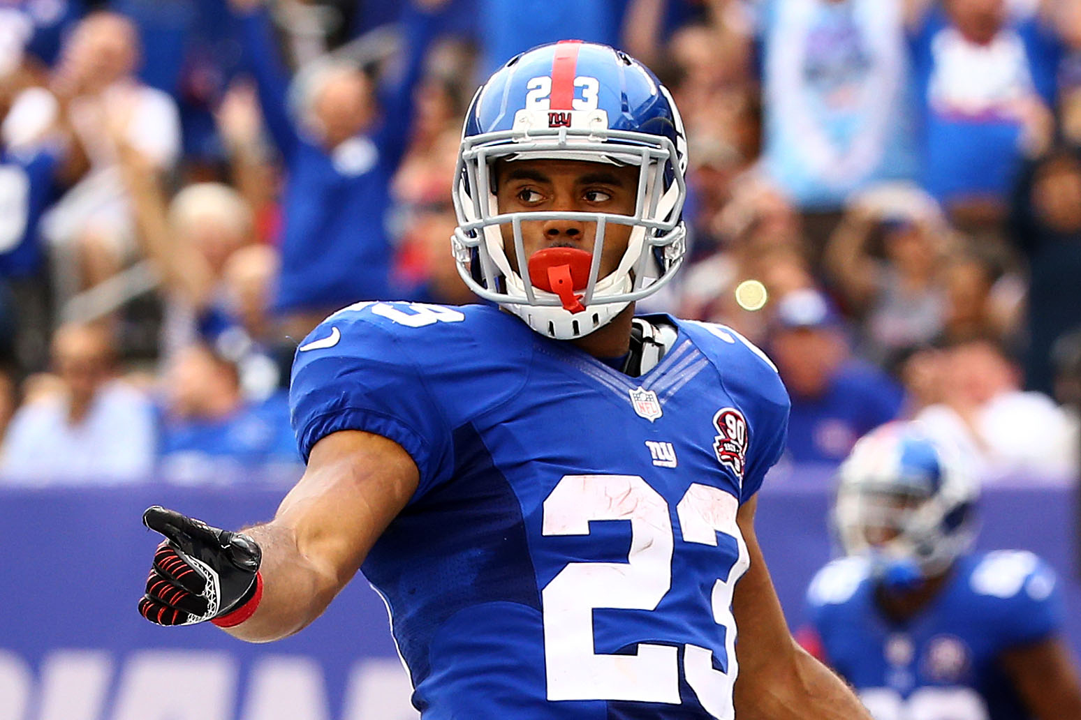 Jennings rushes for 176 yards, Giants beat Texans