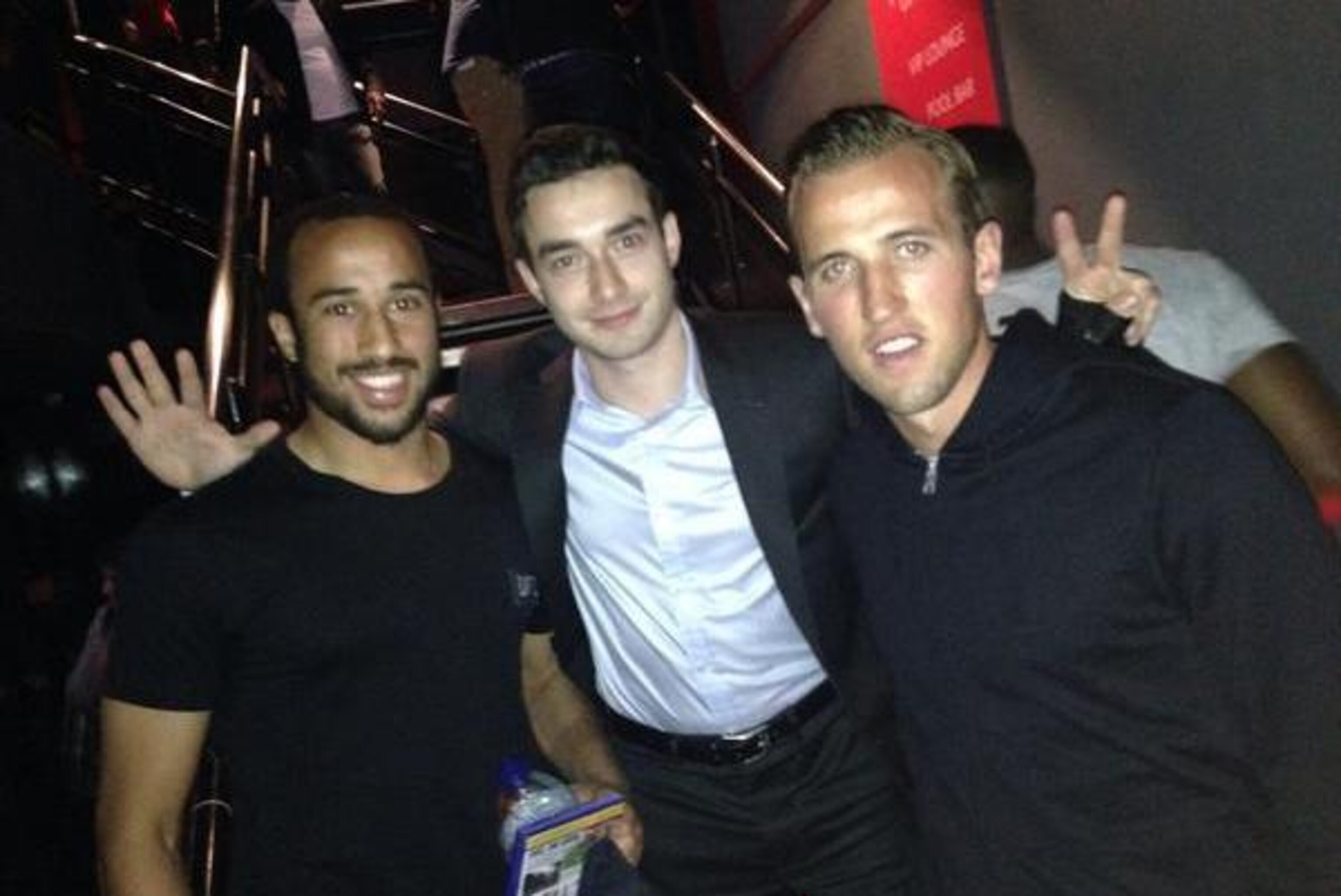 wallpapers Harry Kane Arsenal Fan arsenal fan trolls harry kane and