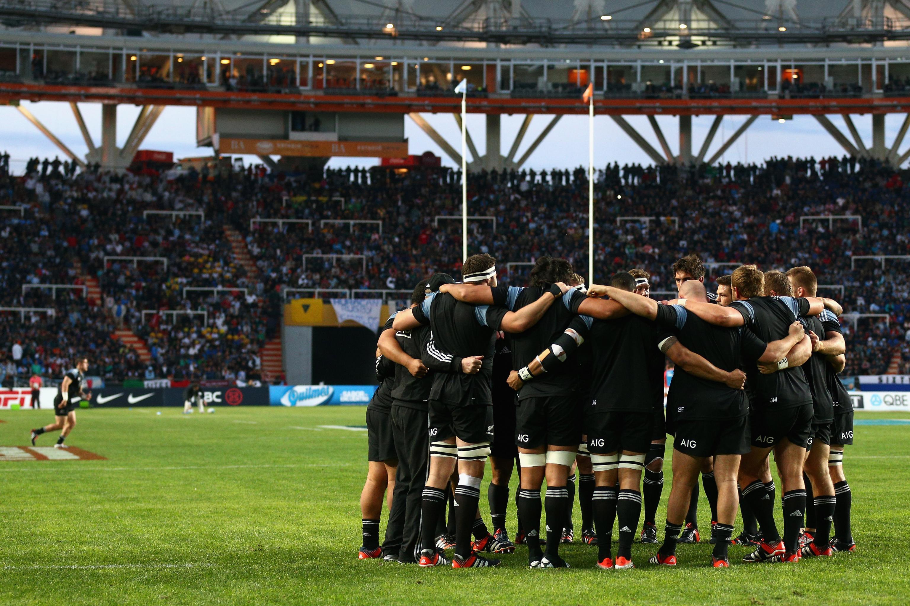 All Blacks pay tribute to Maradona before match vs. Pumas