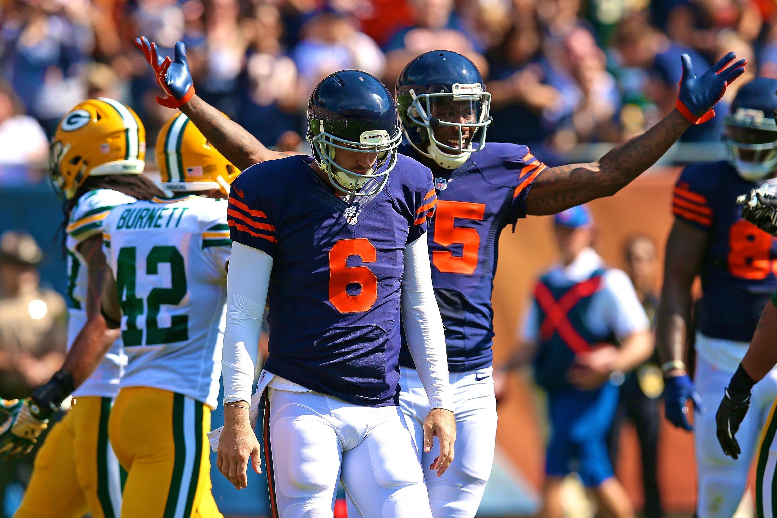 Photo: Packers Shields sacks Bears Cutler in Chicago