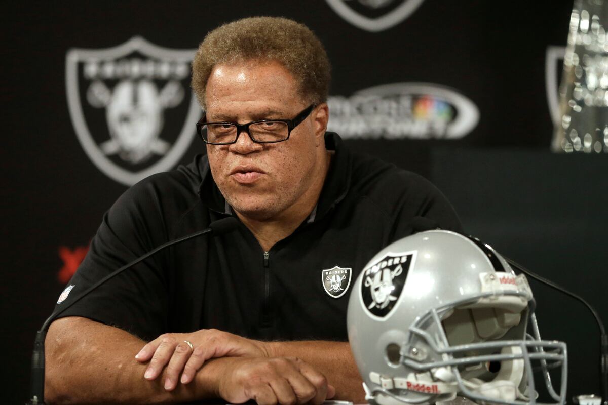 The Definitive Guide to Fixing the Oakland Raiders Bleacher Report