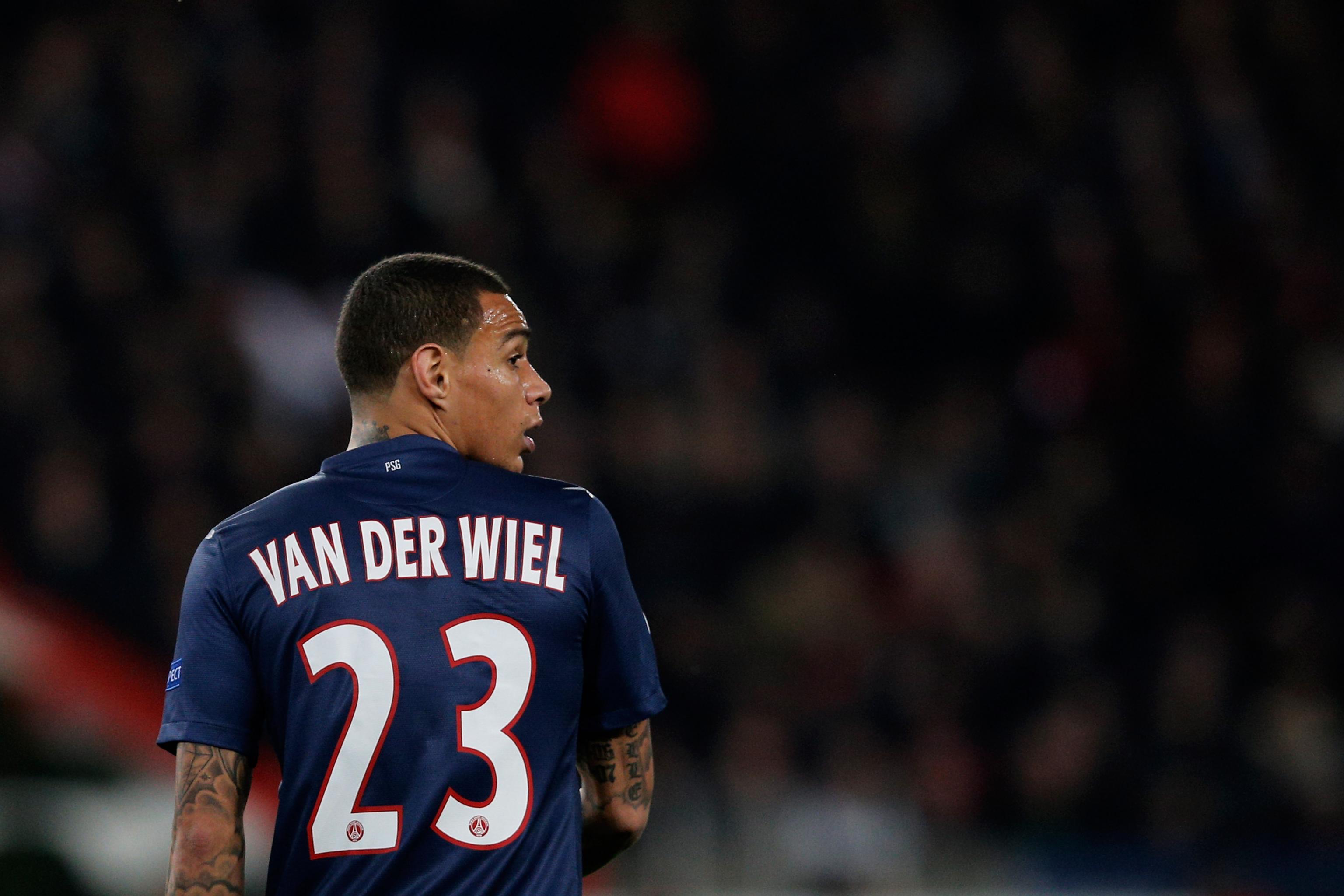 Gregory van der Wiel: 'I have no offers from other clubs' - Sports Mole