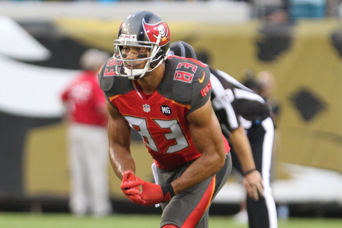 Vincent Jackson Is Perfect Buy-Low Fantasy Football Target ...