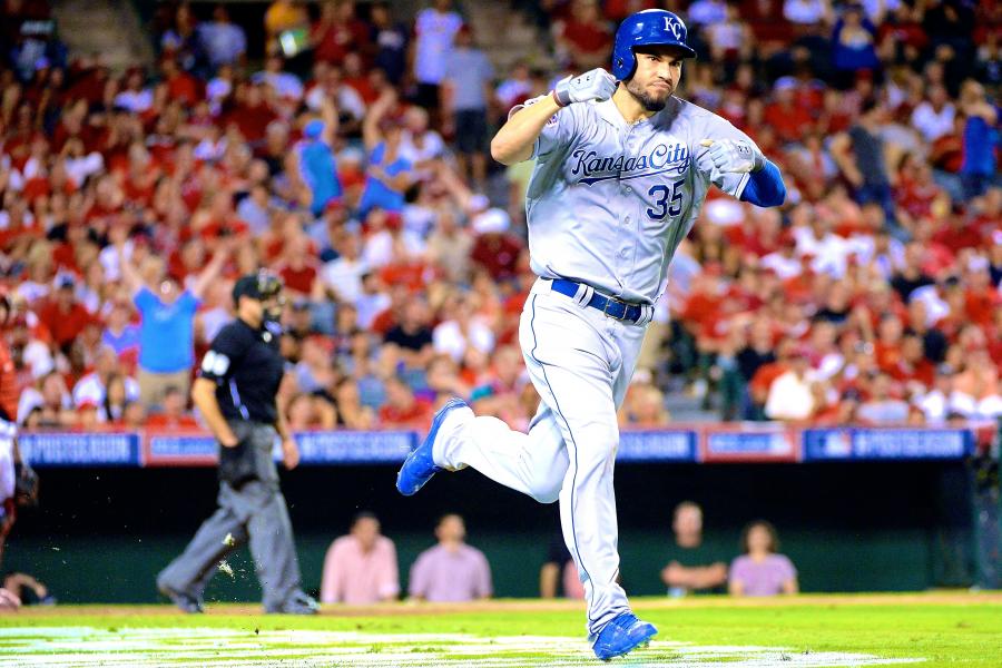 Eric Hosmer the hero as Kansas City Royals take 1-0 World Series