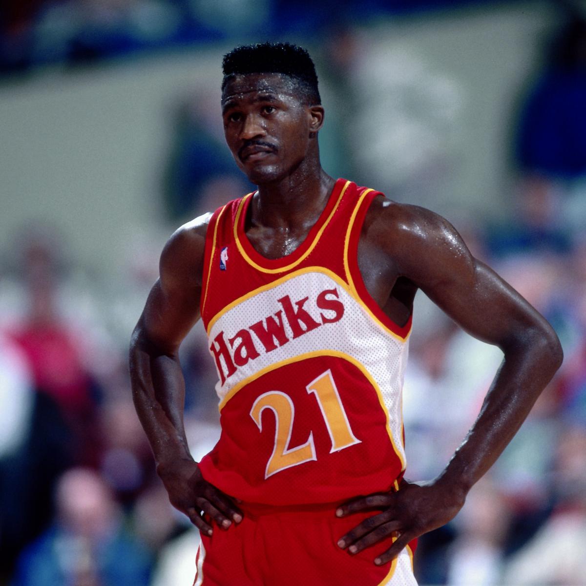 Remember When the Atlanta Hawks Wore Mismatched Jerseys?