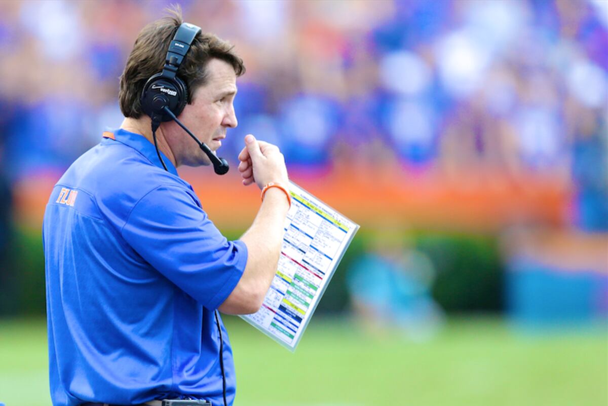 Report HS Football Player 'Catfished' on Twitter, Commits to Florida News, Scores, Highlights