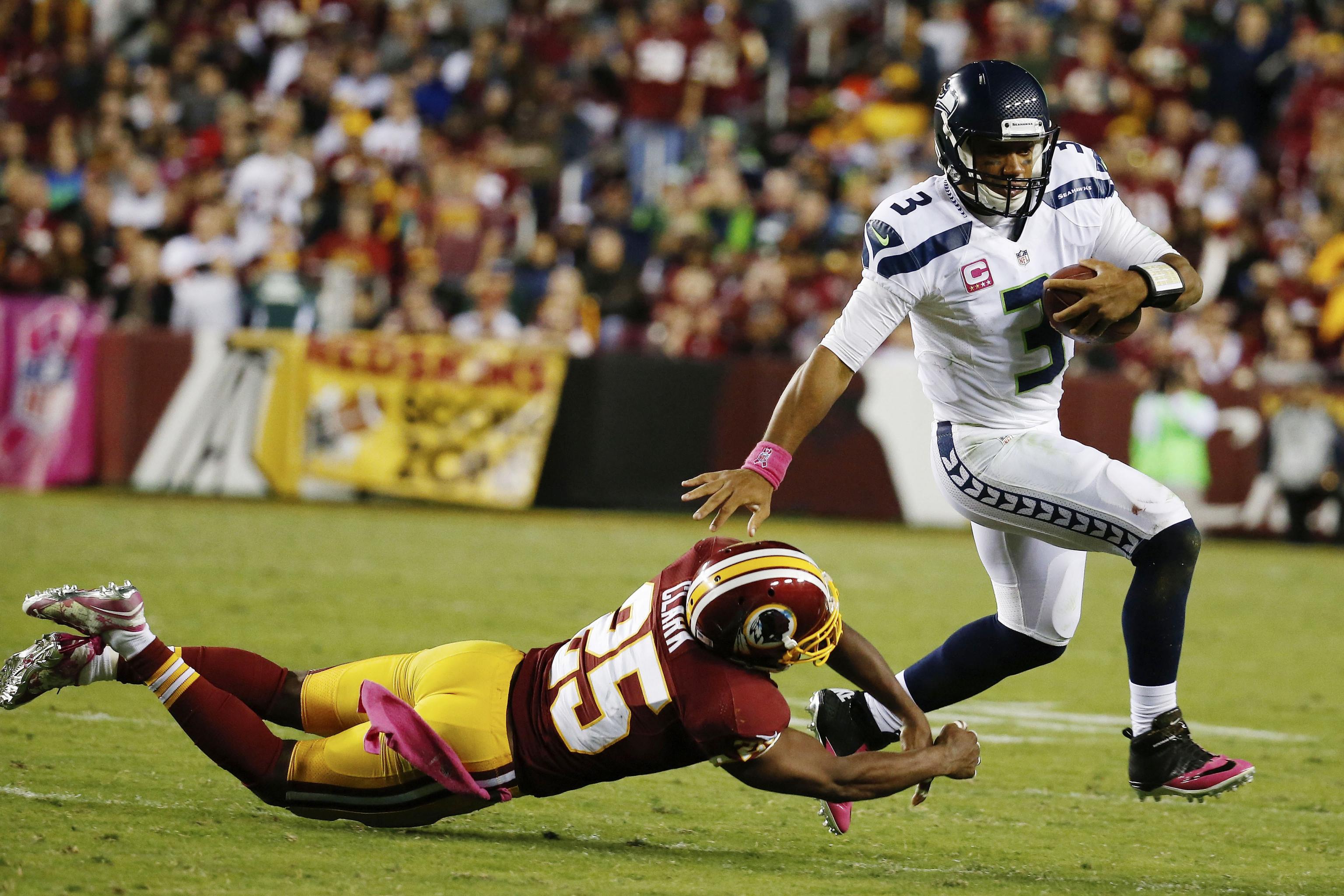 Russell Wilson - Seattle Seahawks - NFL  Desean jackson, Seattle seahawks,  Seahawks