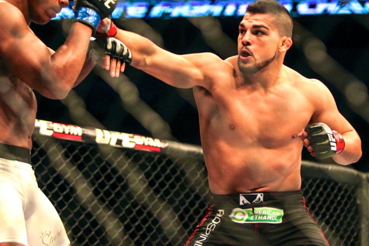 Kelvin Gastelum Can Punch His Own Ticket as a Top 10 ...