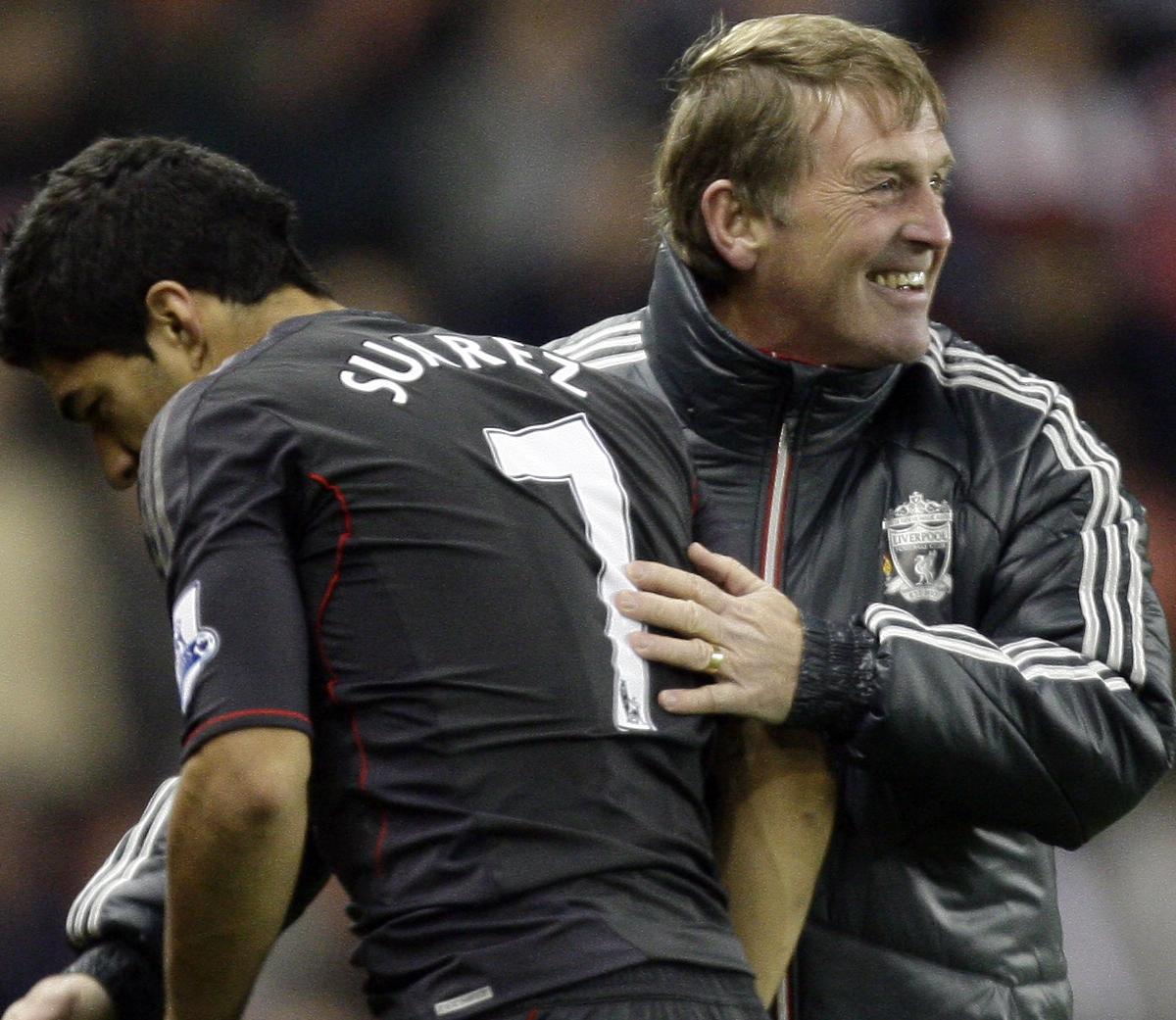 kenny dalglish luis suarez t shirt