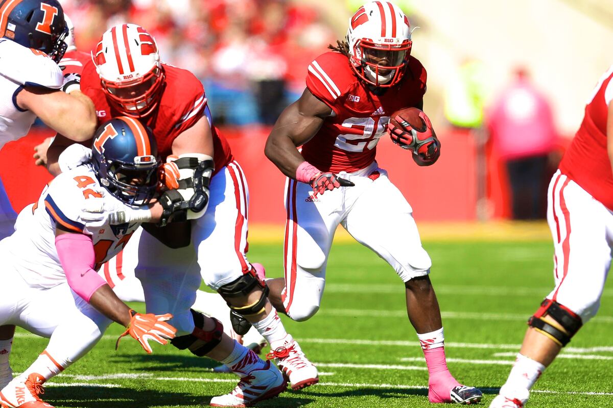 Melvin Gordon Vs Illinois Stats Heisman Impact And Twitter Reaction Bleacher Report Latest News Videos And Highlights