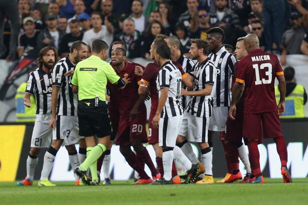 TURIN, ITALY - OCTOBER 05: The referee Gianluca Rocchi during the Serie A match between Juventus FC and AS Roma at Juventus Arena on October 5, 2014 in Turin, Italy. (Photo by Maurizio Lagana/Getty Images)