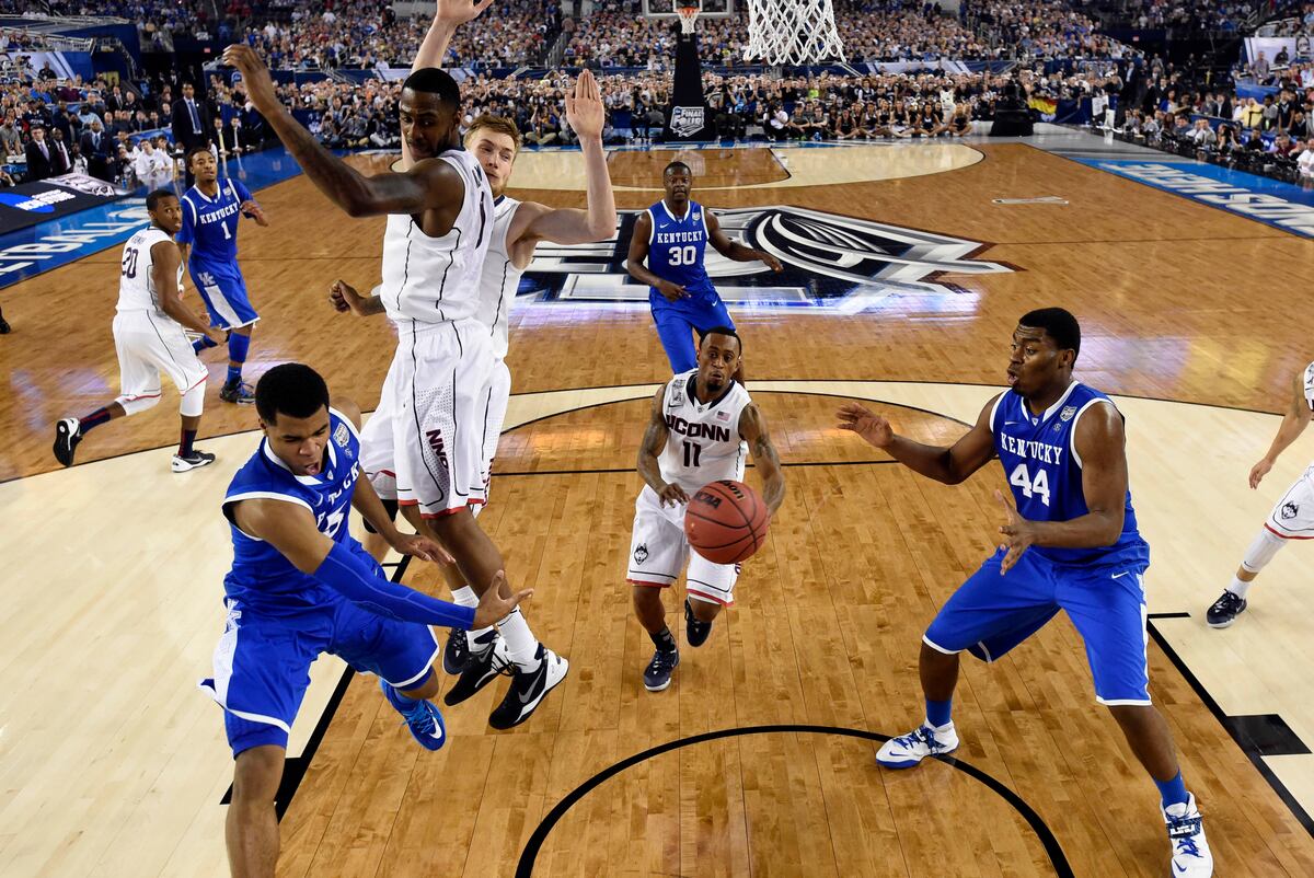 Ranking the Top 10 Conferences for the 201415 College Basketball Season News, Scores