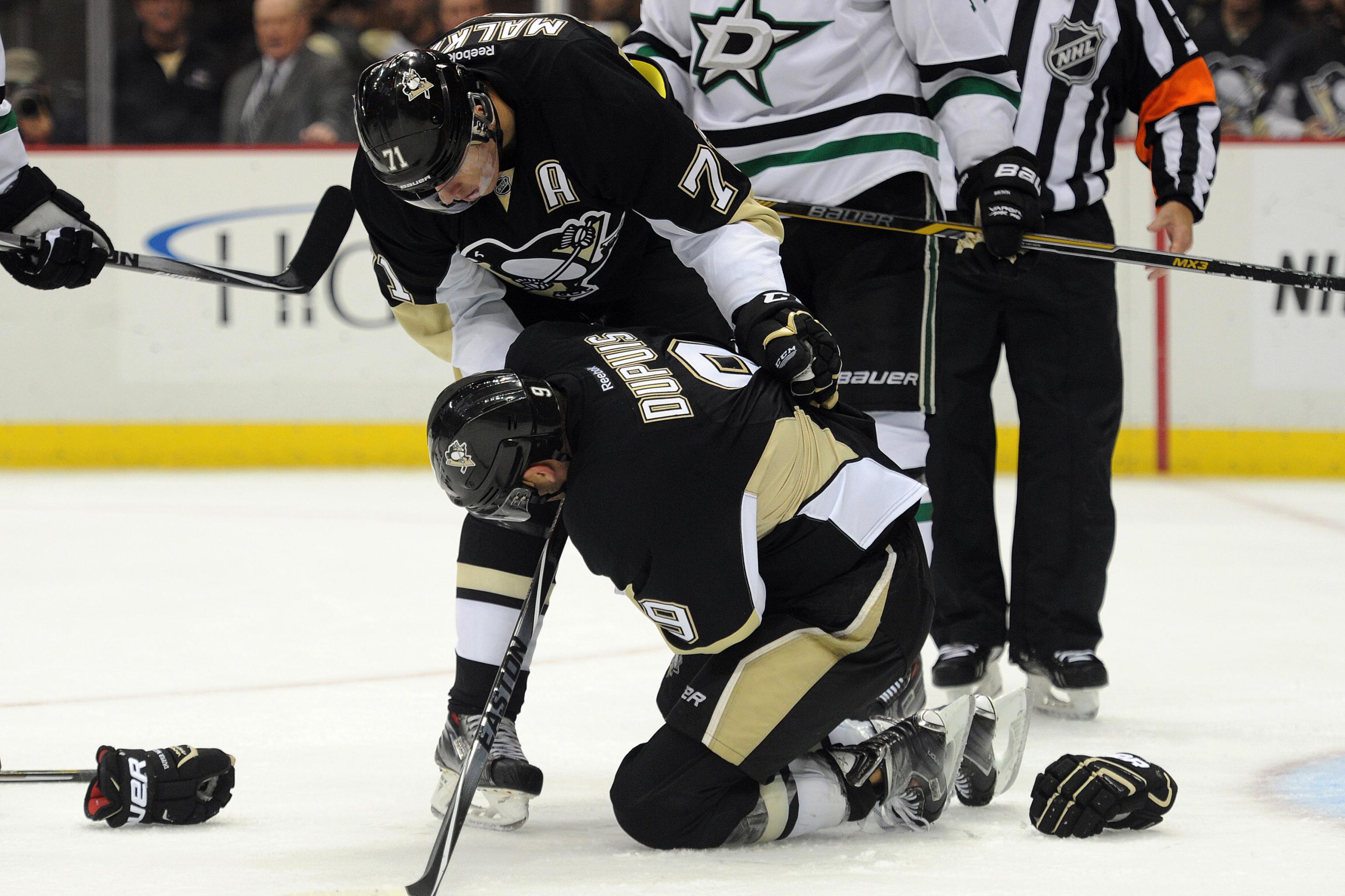 Pascal Dupuis Escapes Major Injury After Scary Scene Against Dallas Stars |  News, Scores, Highlights, Stats, and Rumors | Bleacher Report