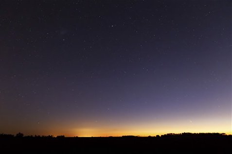 Comet Panstarrs at twilight, visible with the naked eye, Buenos Aires, Argentina. (AP Photo/Stocktrek Images)