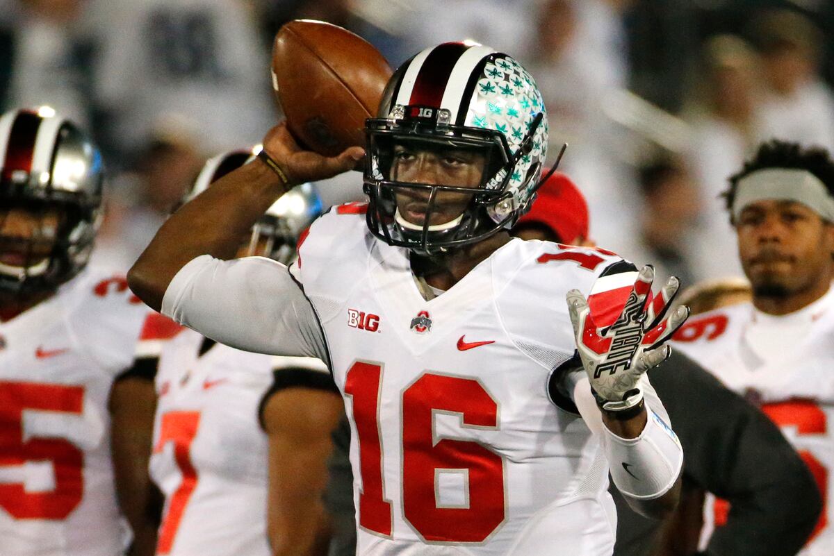 JT Barrett Injury: Updates on Ohio St. Star's Knee and Recovery | News, Scores, Highlights 