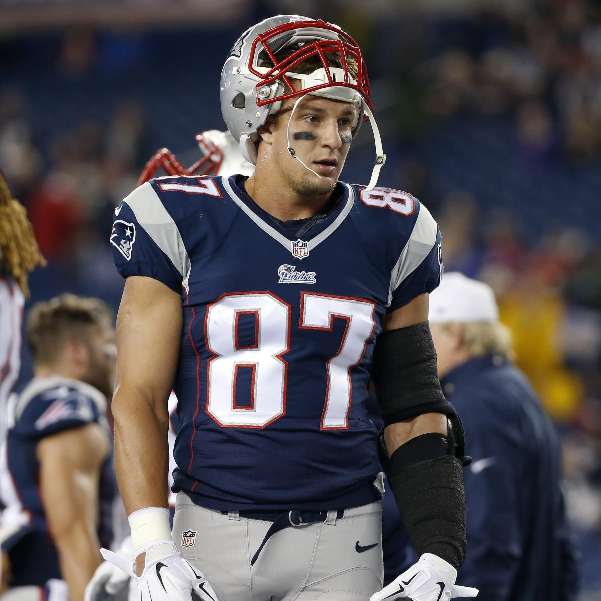 Rob Gronkowski's Fantasy Trade Value, Updated Outlook Heading into Week 9 | Bleacher Report ...