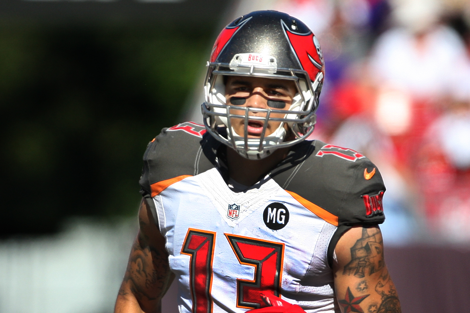 Mike Evans injury update: Bucs WR returns to practice from hamstring  injury, on track to play Week 1 - DraftKings Network