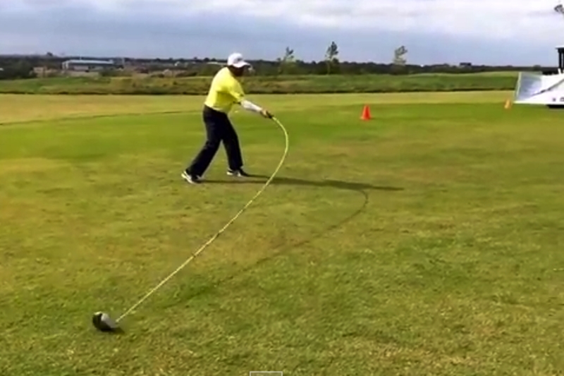 Golfer's 20'6" Club Sets New World Record for Longest Usable Golf Club
