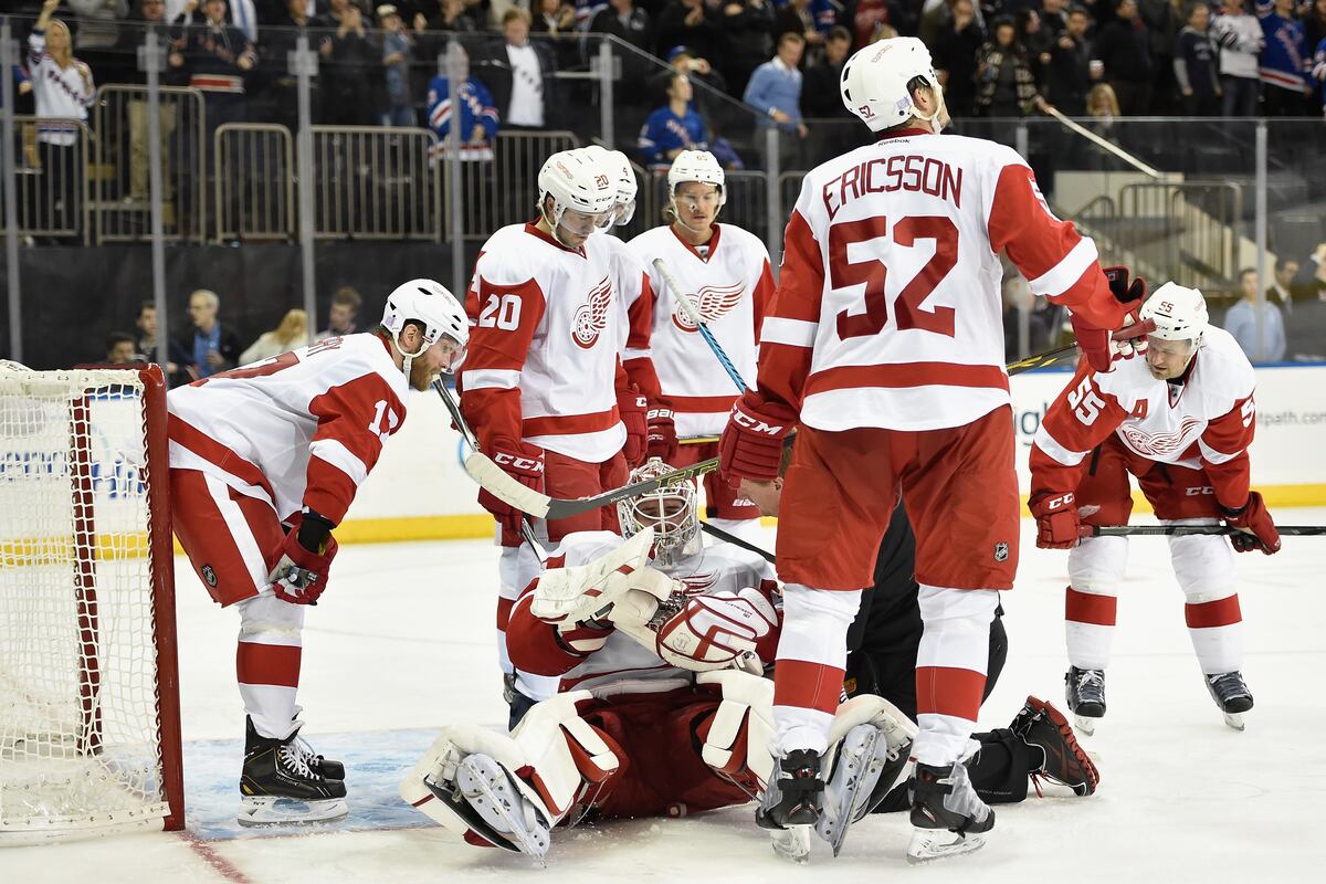 What Red Wings Must Do to Get Back on Track After 3 Straight Losses
