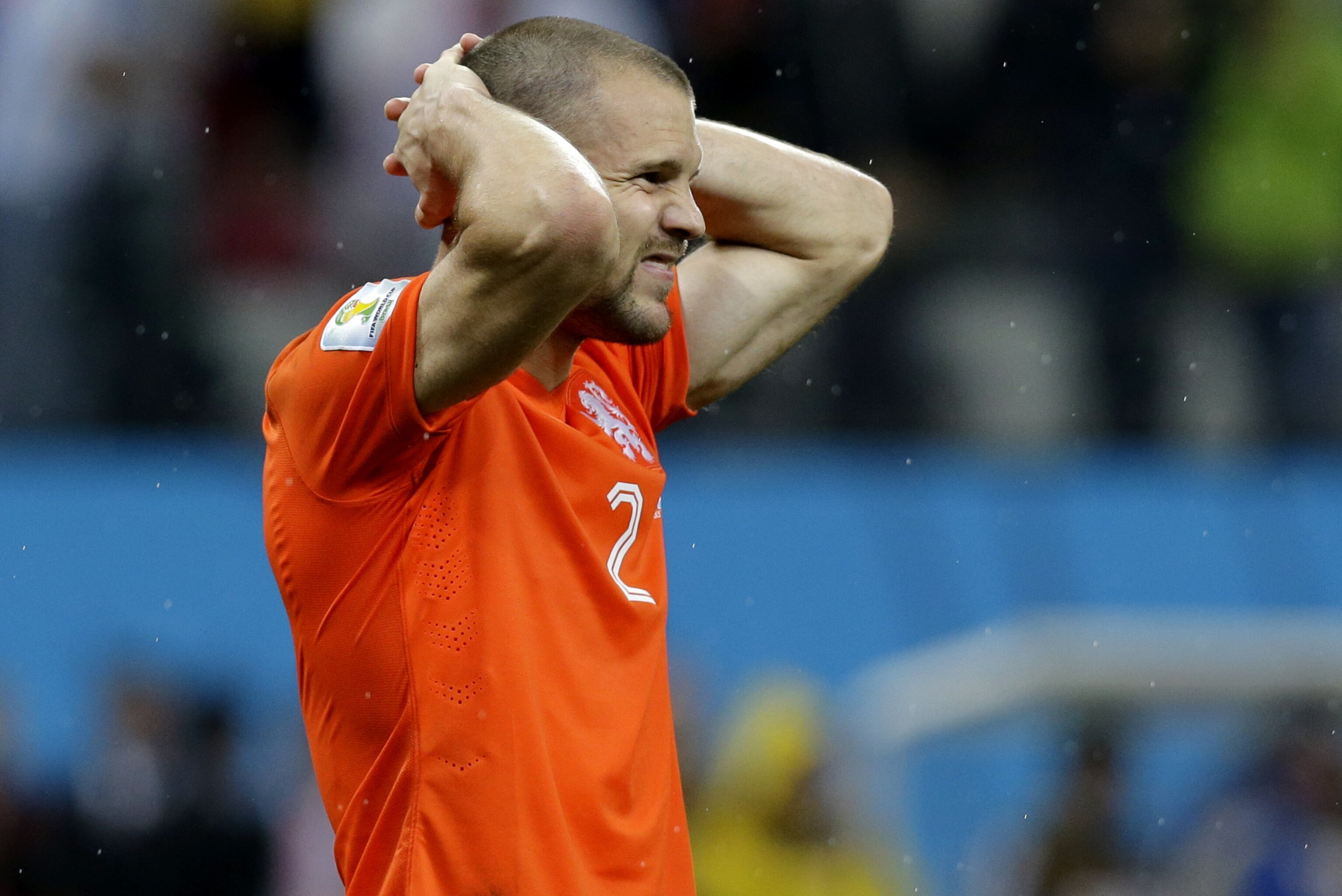 Ron Vlaar Injury Updates On Aston Villa Star S Status And Return Bleacher Report Latest News Videos And Highlights