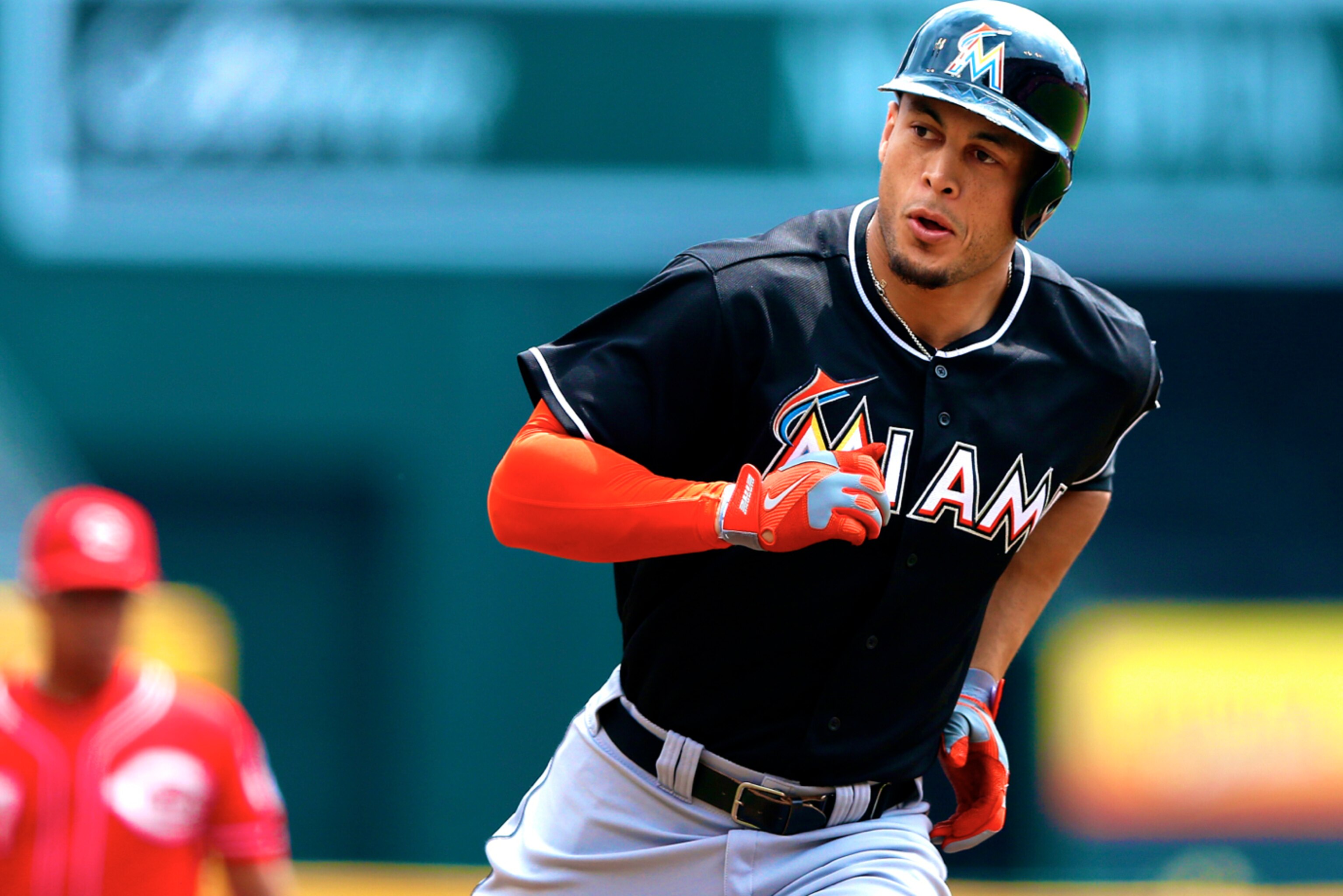is-giancarlo-stanton-worth-largest-contract-in-mlb-history-news-scores-highlights-stats-and-rumors-bleacher-report