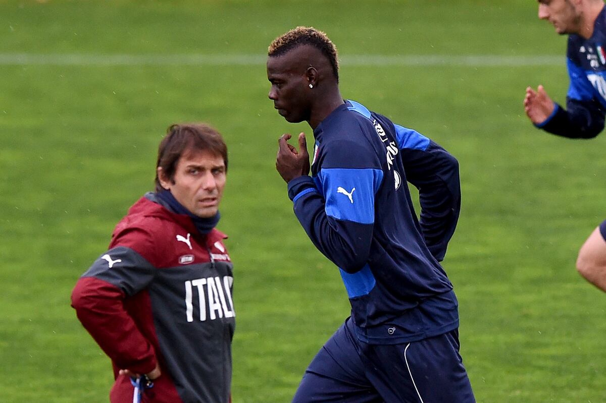 Mario Balotelli Slammed by Antonio Conte, Liverpool Star's ...