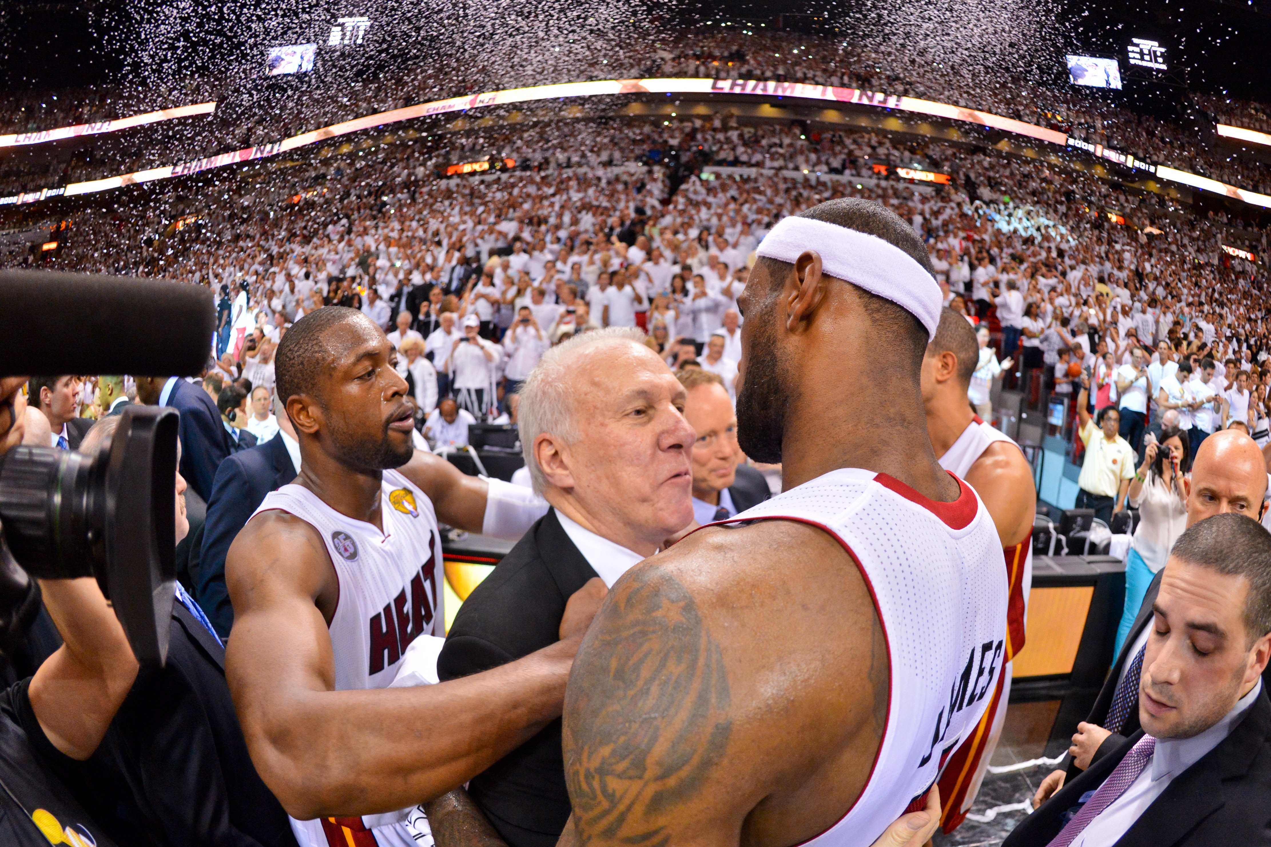 波波維奇笑談馬刺引援計畫：我有一個辦法，能讓詹姆斯主動加盟！-黑特籃球-NBA新聞影音圖片分享社區