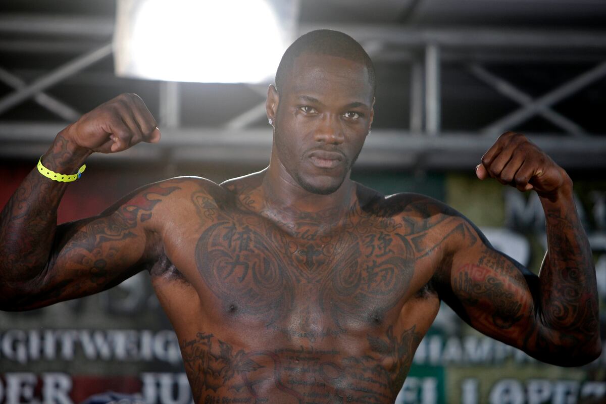 Deontay Wilder Fights a Fan as Promised After 5,000 ... Deontay Wilder Fights a Fan as Promised After 5,000 ...