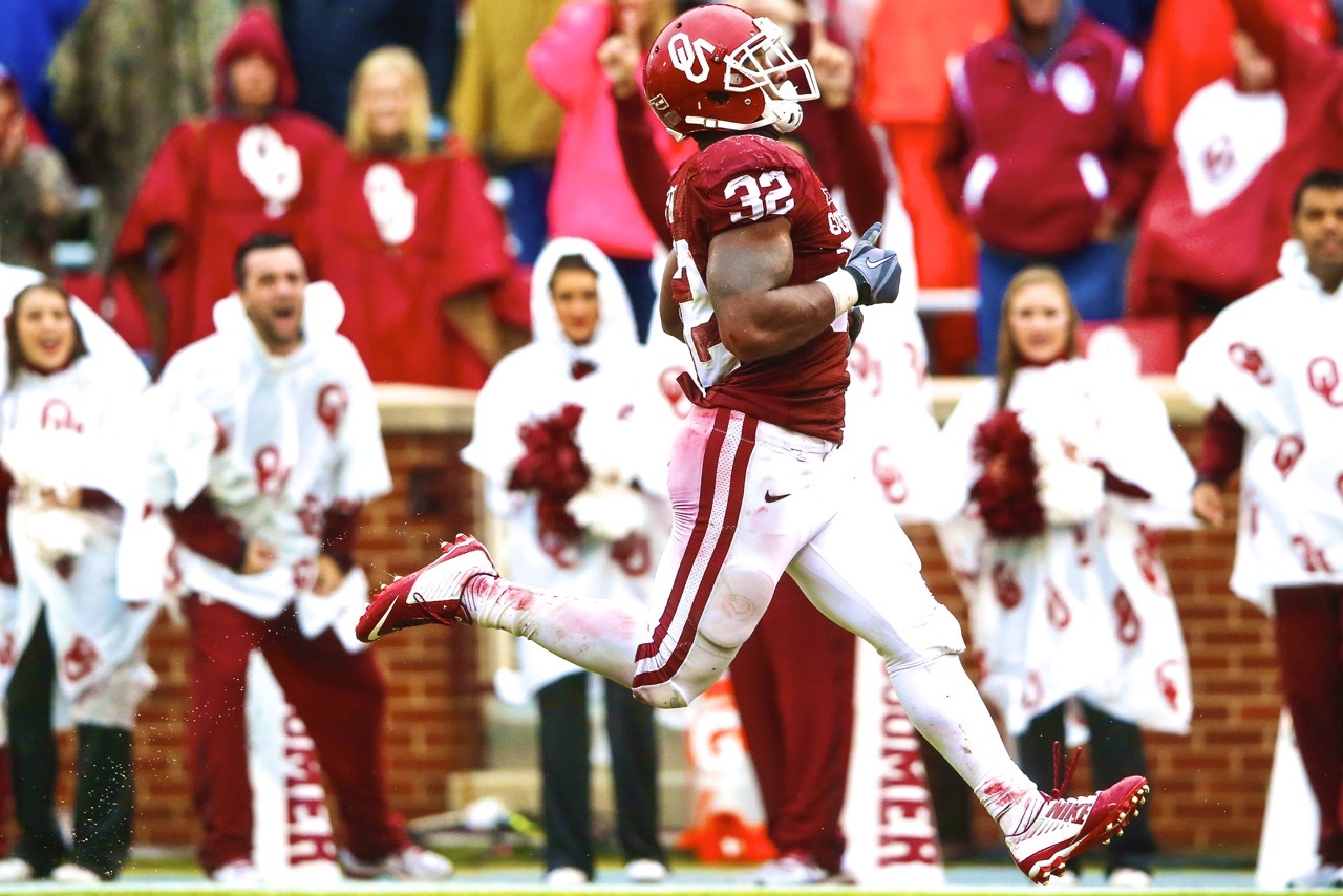 Oklahoma freshman Samaje Perine breaks single-game rushing record