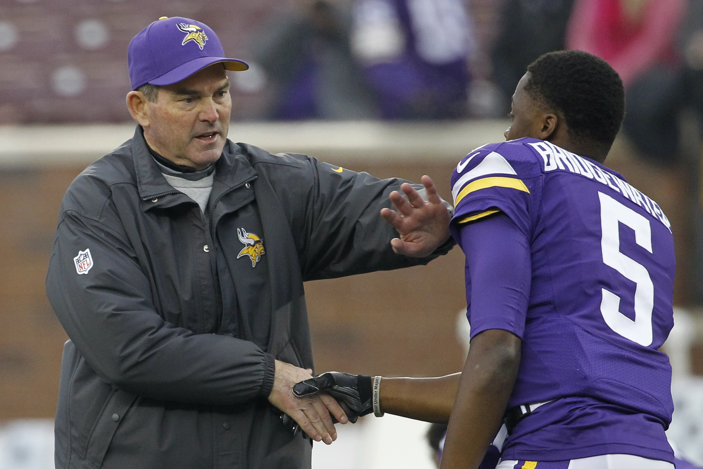 What's causing the Vikings' end-of-half woes, and can they fix it in time  to salvage the season? - The Athletic