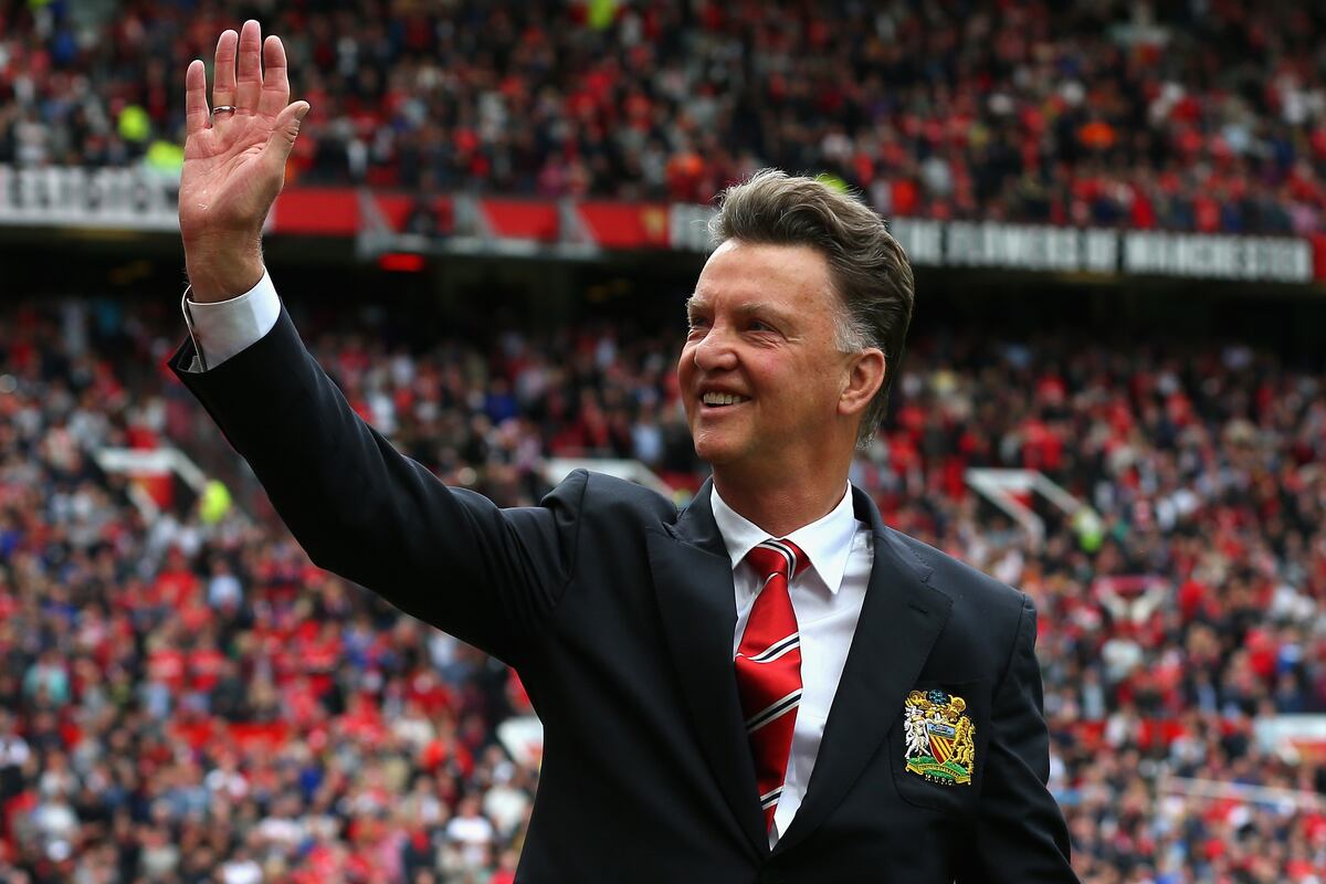 louis-van-gaal-s-man-management-skills-are-giving-manchester-united-a