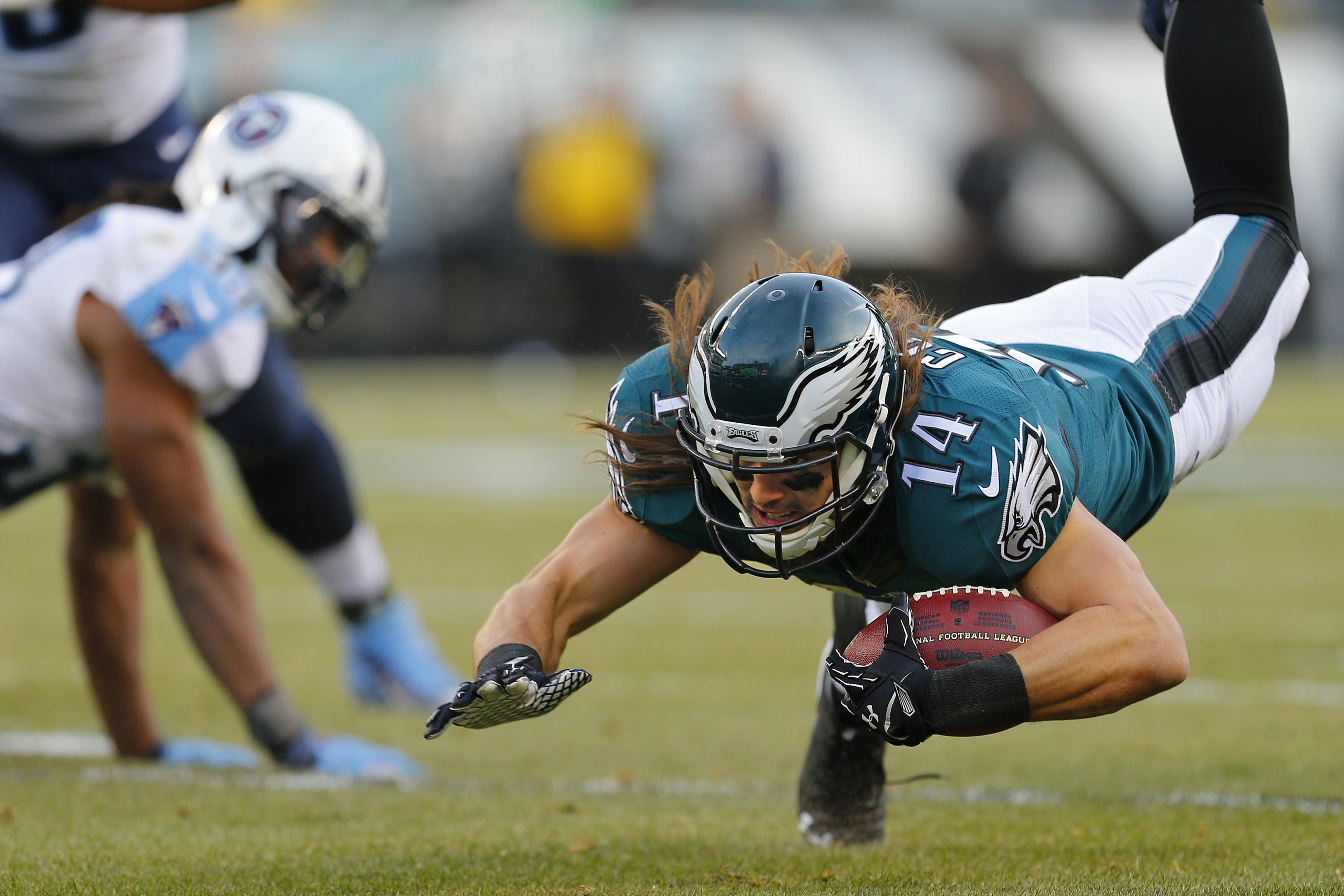 November 10, 2014: Philadelphia Eagles wide receiver Riley Cooper (14)  looks on during the NFL game