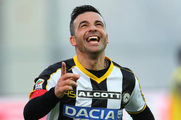 Udinese's Antonio Di Natale, celebrates after scoring during the Serie A soccer match between Udinese and Chievo at the Friuli Stadium in Udine, Italy, Sunday, Nov. 23, 2014. (AP Photo/Paolo Giovannini)