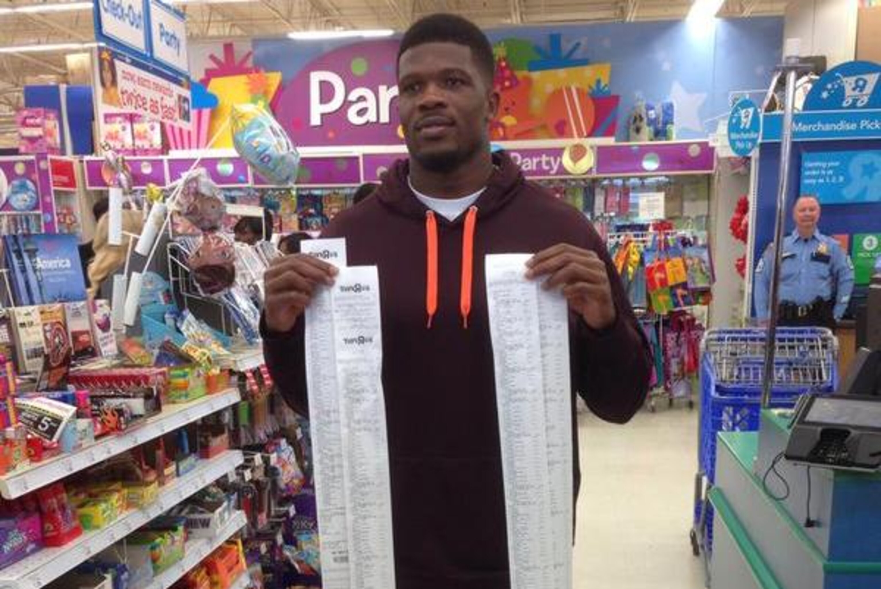 Andre Johnson Christmas 2022 Texans' Andre Johnson Takes Kids On $16,000 Holiday Shopping Spree |  Bleacher Report | Latest News, Videos And Highlights