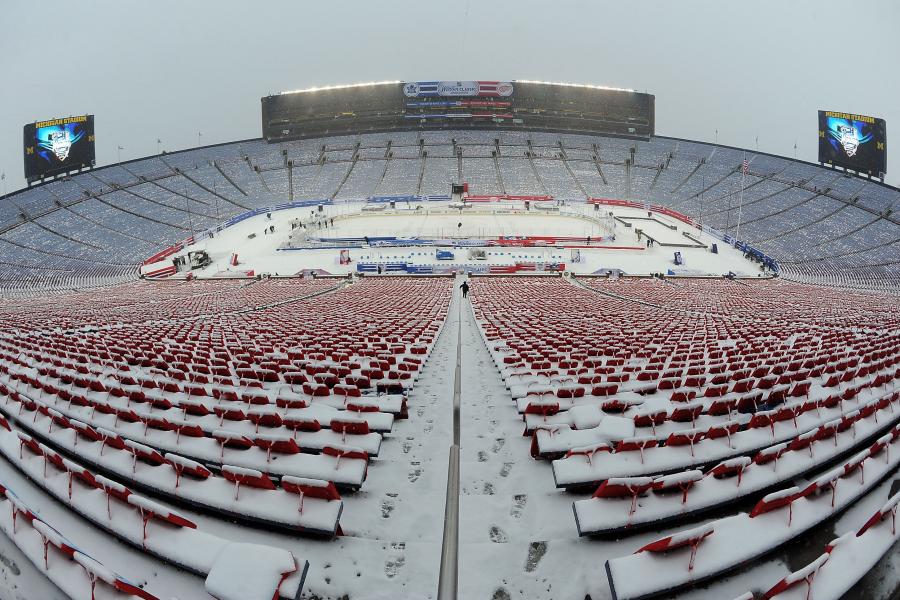 The Perfect Snowstorm: The Winter Classic Scores - The New York Times