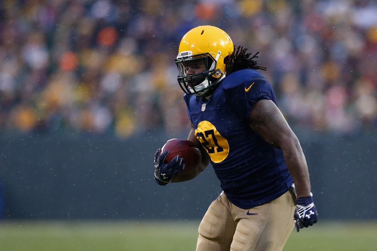 Daily Fantasy Football Week 14 Best Lineup Advice, Matchups for 1Week