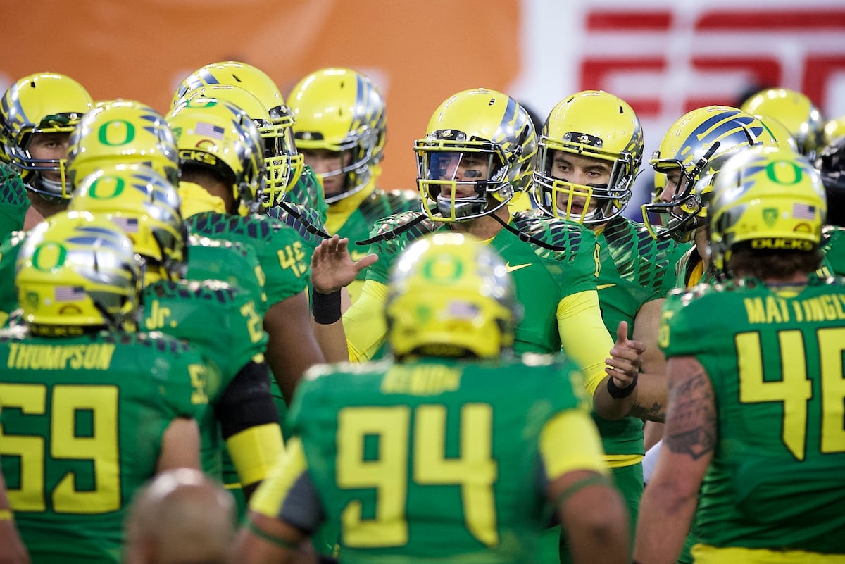 College Football Playoff Championship 2015 TV Schedule, Odds and