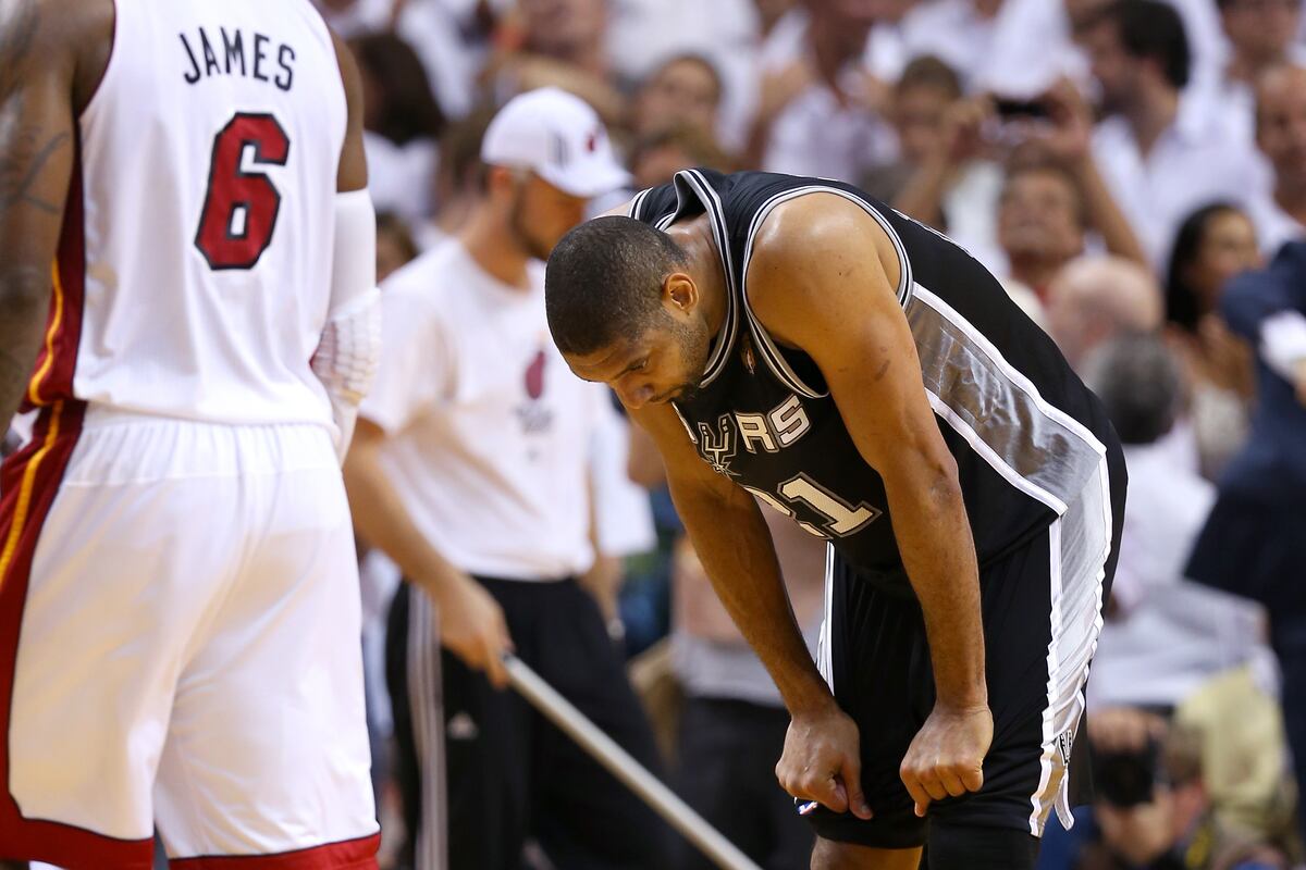 Biggest Team Collapses in Sports History News, Scores, Highlights