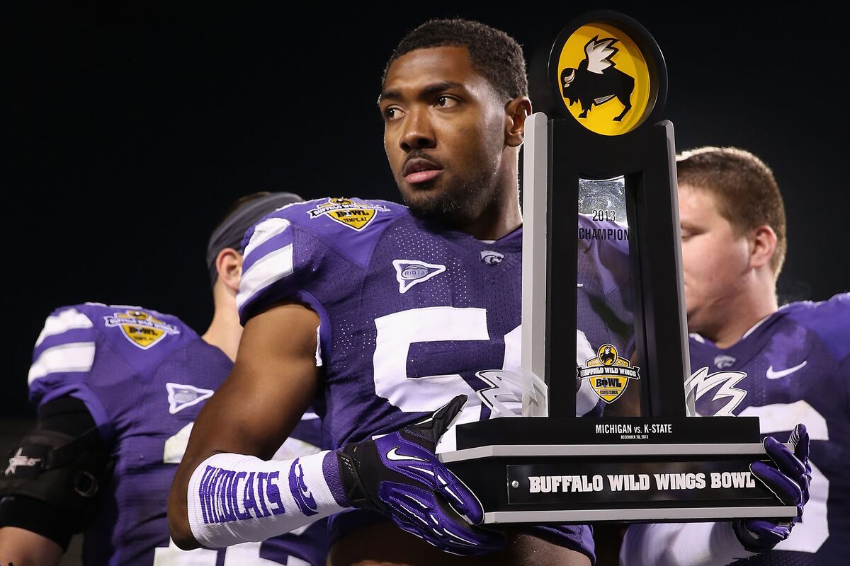 Best and Worst Free Swag at the 2014-15 College Football Bowl Games