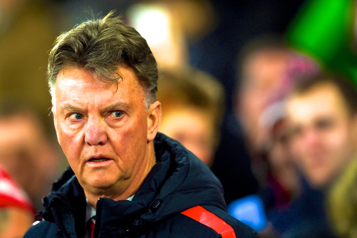 Louis Van Gaal Must Ditch His 3-5-2 Formation at Manchester United
