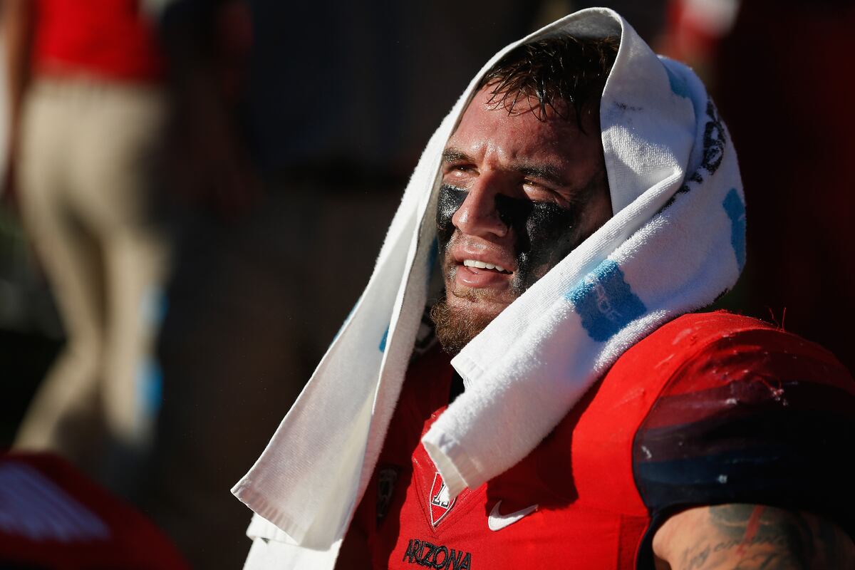 Scooby Wright Wins 2014 Lombardi Award: Latest Details, Comments and