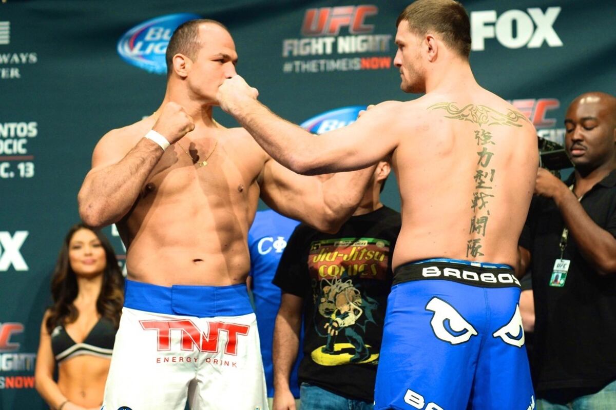 UFC on Fox 13 Live Results, Play by Play and Fight Card Highlights