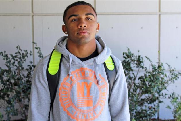 5-star WR Christian Kirk has scheduled an announcement to make his commitment on Wed., Dec. 17.
